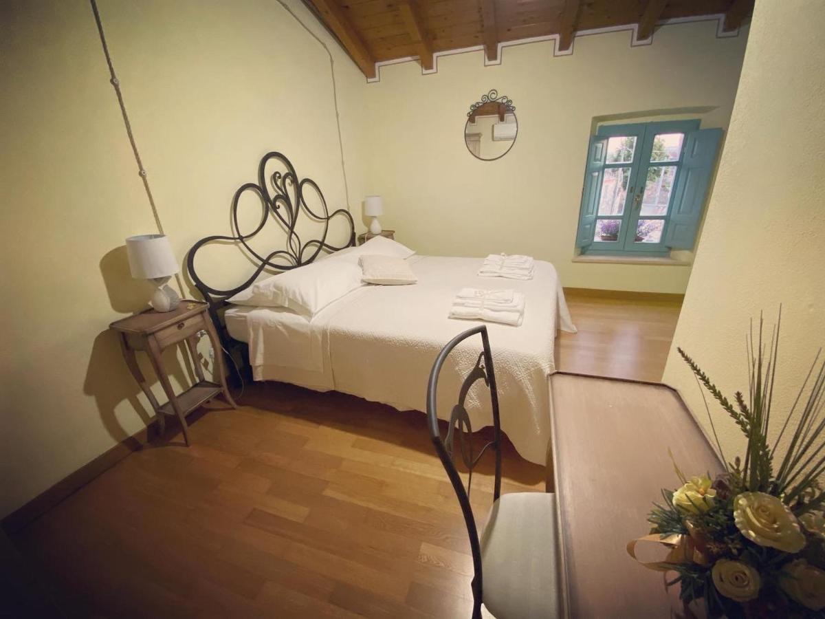B&B Su Strintu Tuili Exterior photo